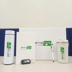 Executive Essentials White Gift Set